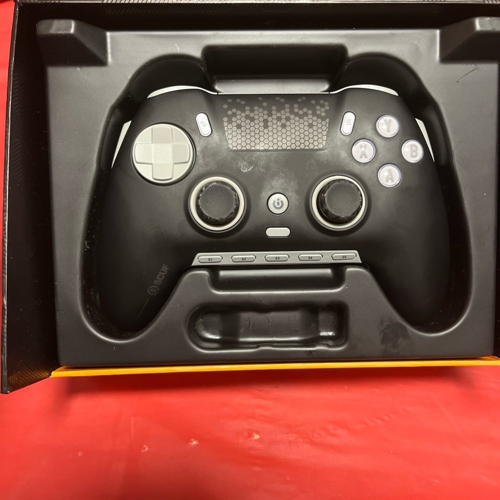 Wireless PC Gaming Controller - Picture 5 of 7